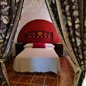 https://casa-rural-cueva-el-sauce.es-andalucia.com