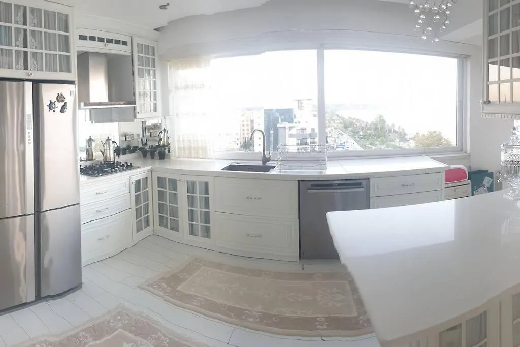 Antalya Konyaalti Plajinda Dublex Gemi Ev Apartment