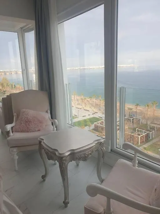 Antalya Konyaalti Plajinda Dublex Gemi Ev Apartment Turkey