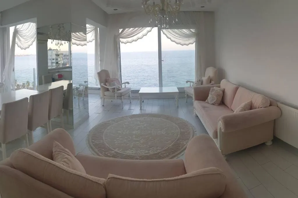 Apartment Ferienwohnung Antalya Konyaalti Plajinda Dublex Gemi Ev Türkei