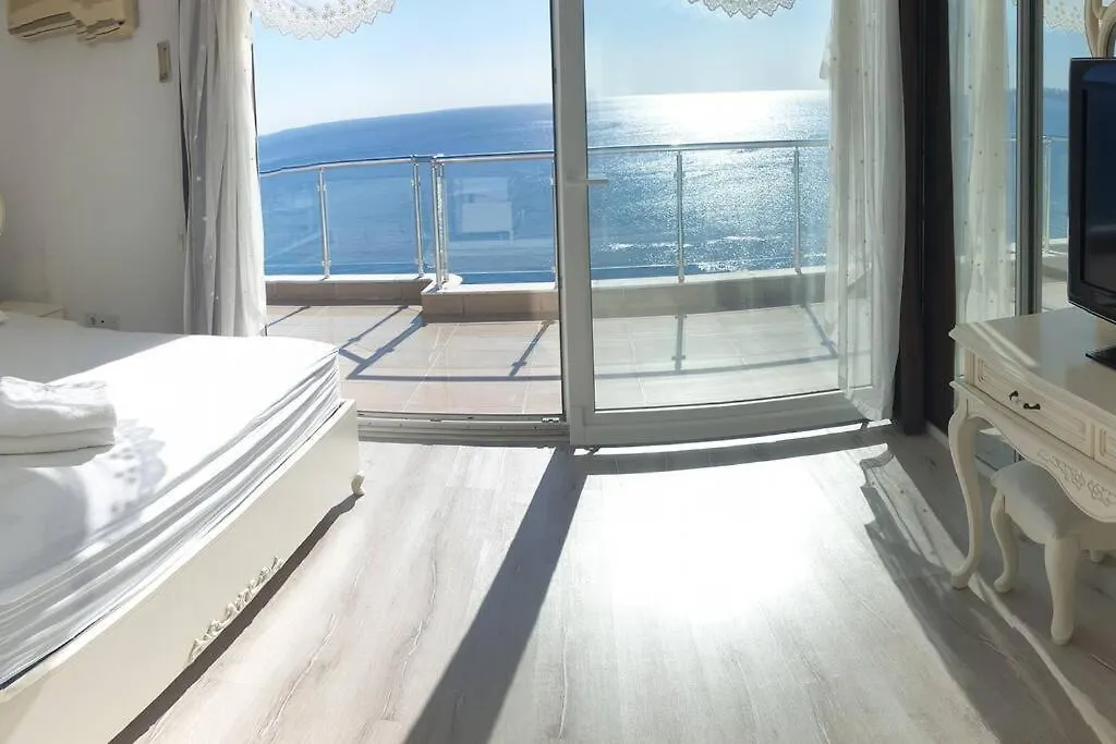 Ferienwohnung Antalya Konyaalti Plajinda Dublex Gemi Ev Türkei