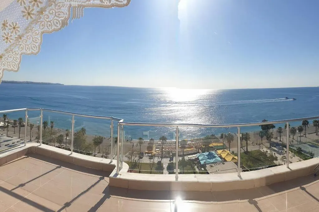 Apartment Ferienwohnung Antalya Konyaalti Plajinda Dublex Gemi Ev Türkei